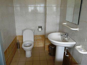 Azam Hotel Bamenda Eksteriør bilde
