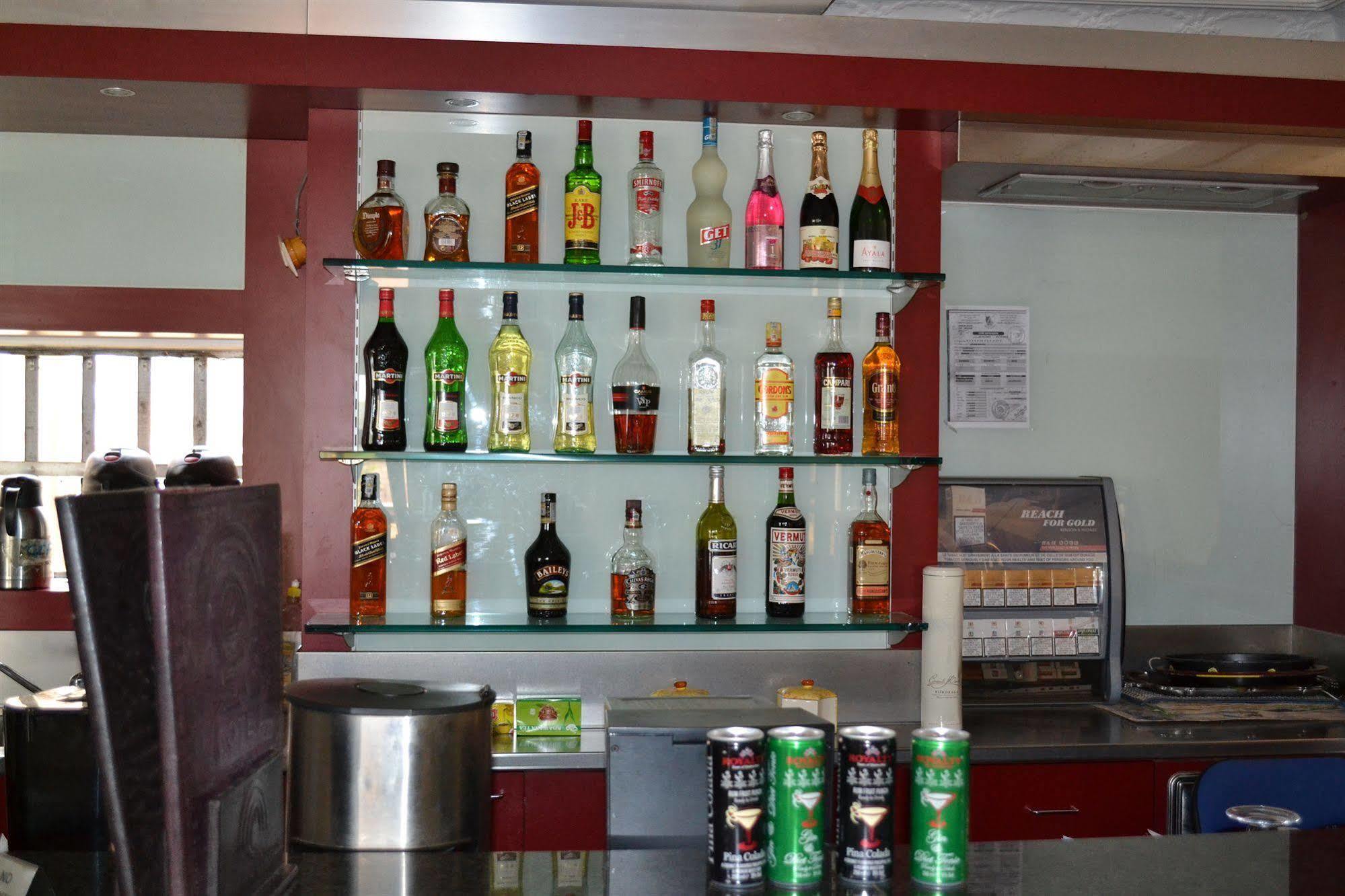 Azam Hotel Bamenda Eksteriør bilde